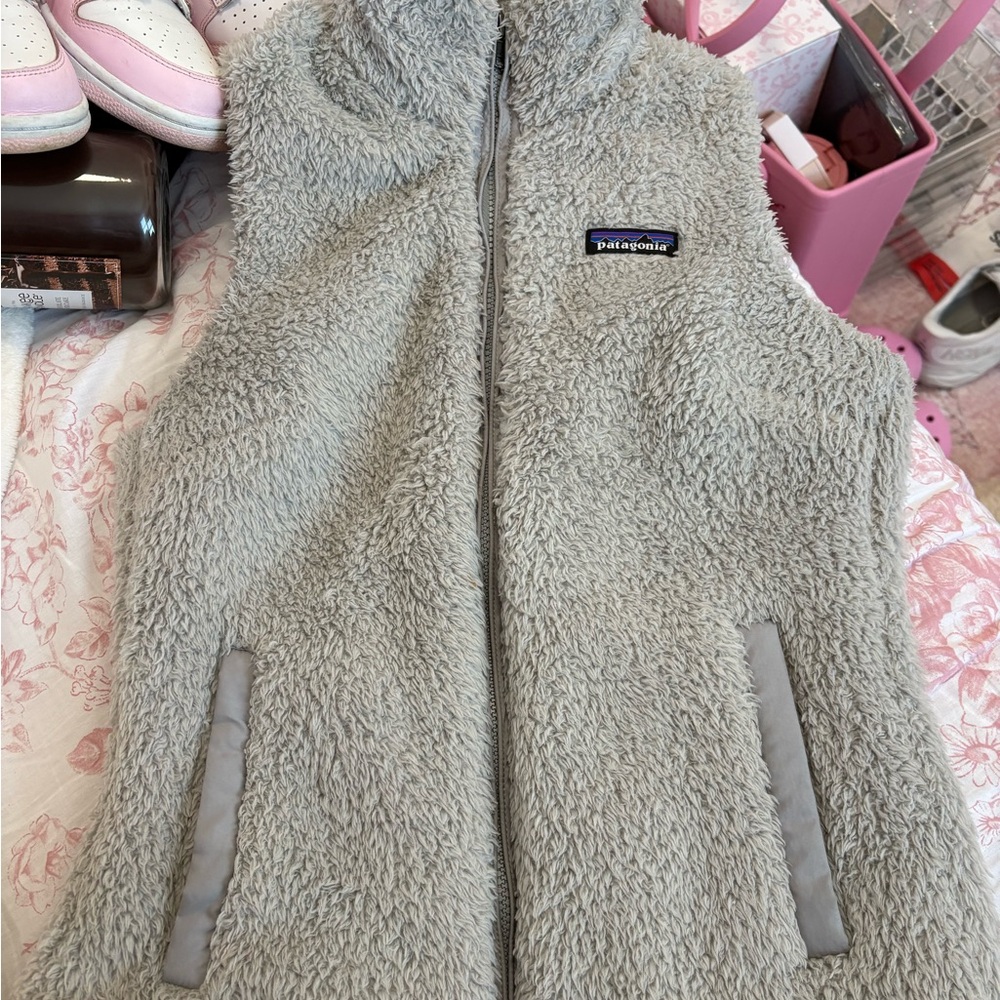 Patagonia Light Gray Sherpa Vest